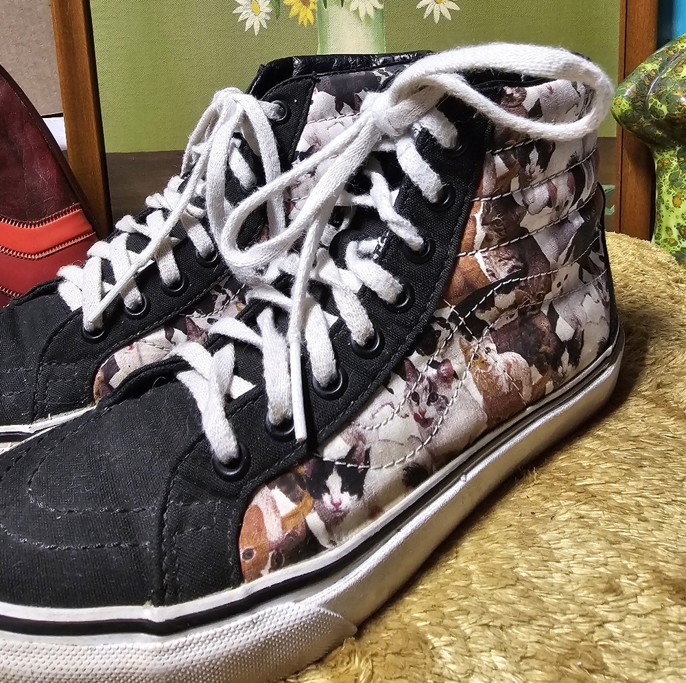 Limited Edition ASPCA Cat Vans - Picture 3 of 8